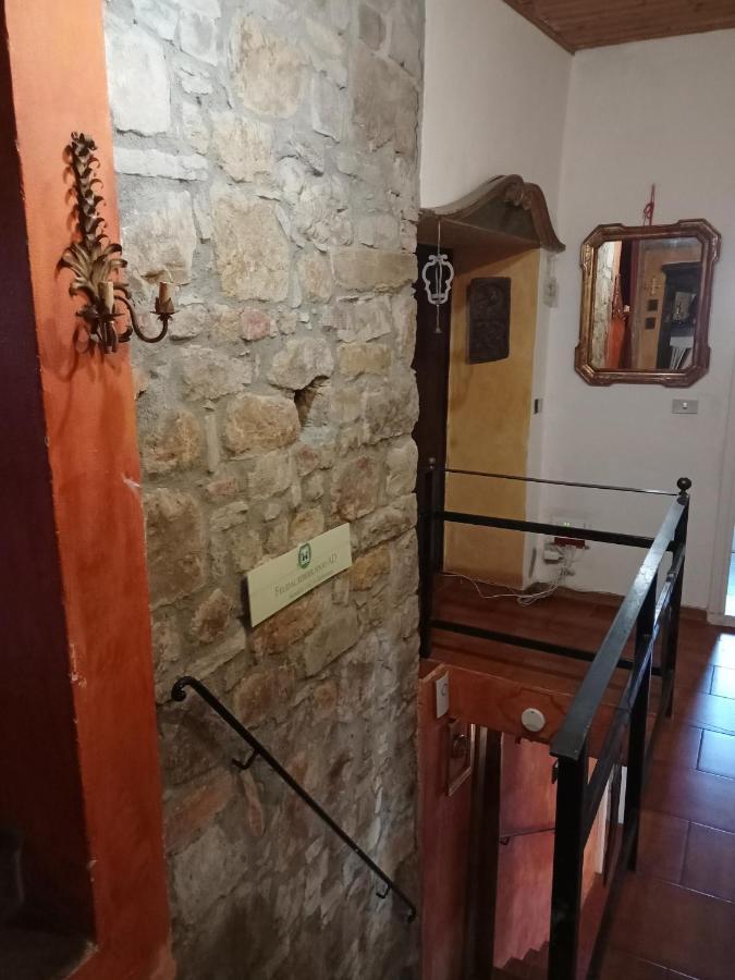 Morelli House Pensionat Montalbo Eksteriør billede