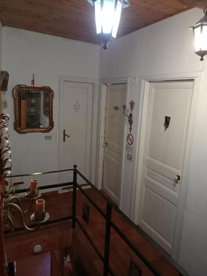 Morelli House Pensionat Montalbo Eksteriør billede